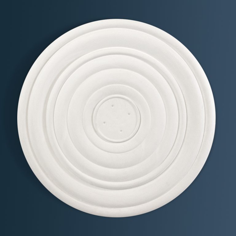 Edwardian Decorative plaster ceiling rose 390mm diameter with traditional Plain detail