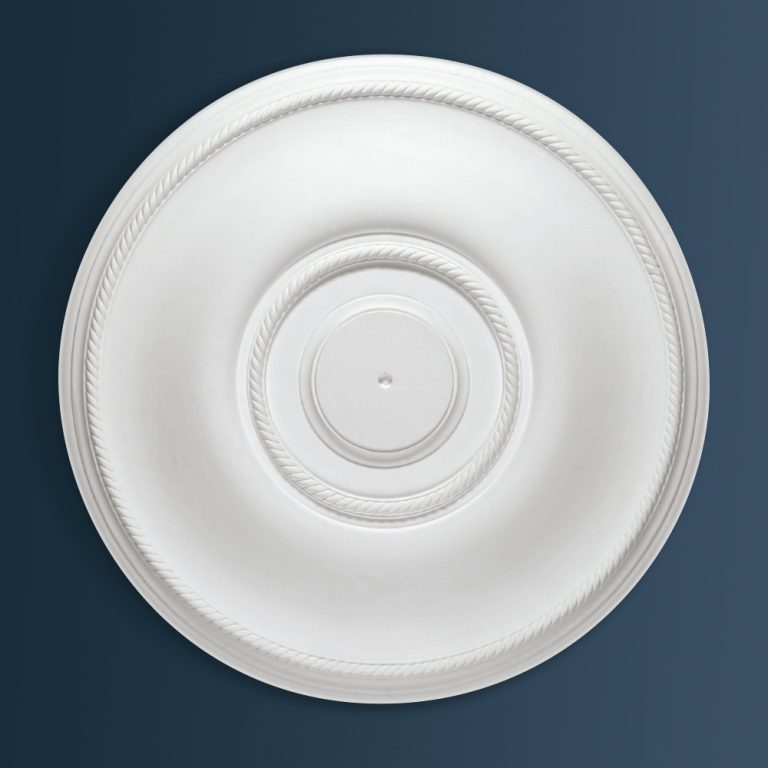 Georgian Decorative plaster ceiling rose 550mm diameter with traditional Ornate detail