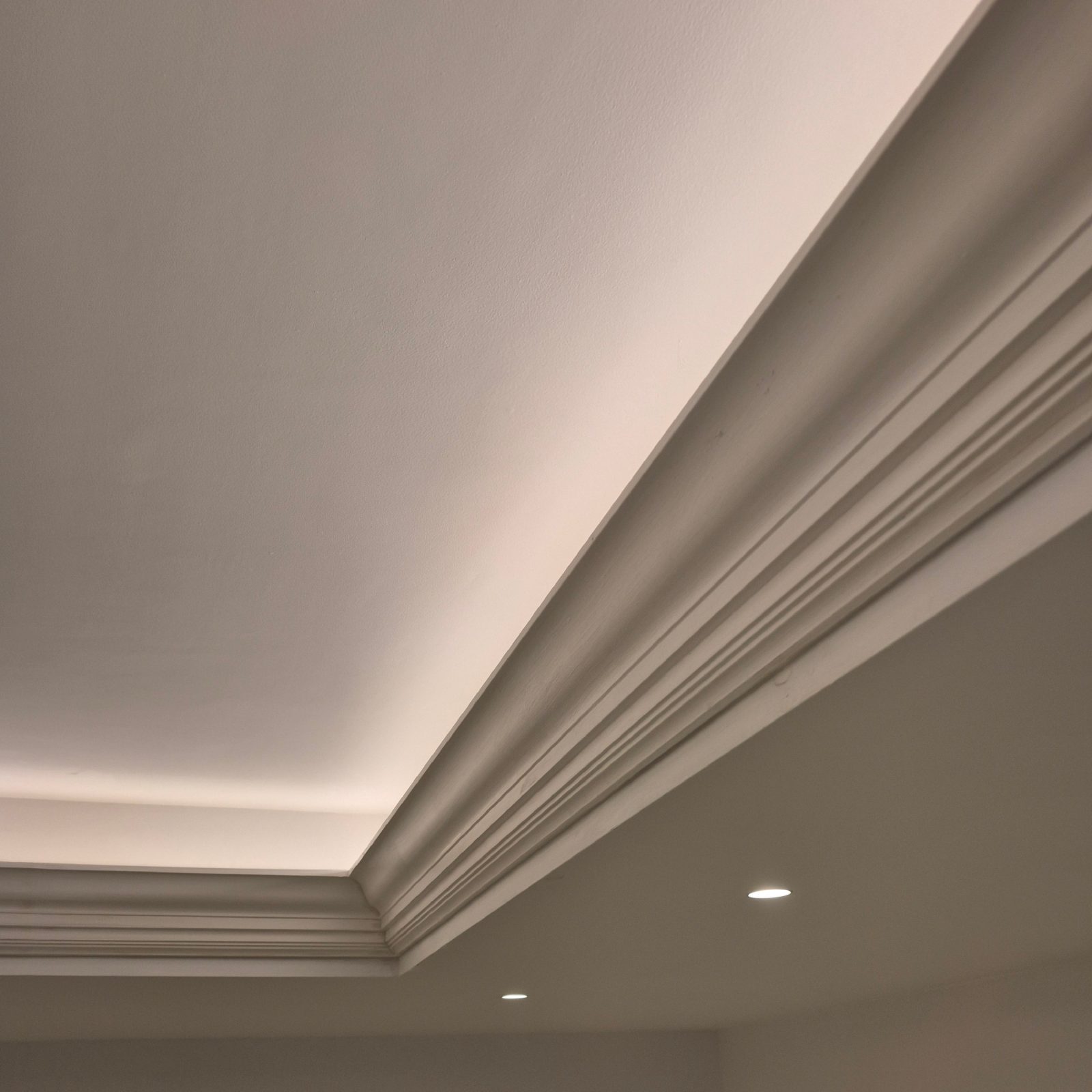 Large Georgian Plain Lighting Cornice Georgian Lighting cornice 125x120mm - 3.0m with Plain Ogee design for LED lighting.