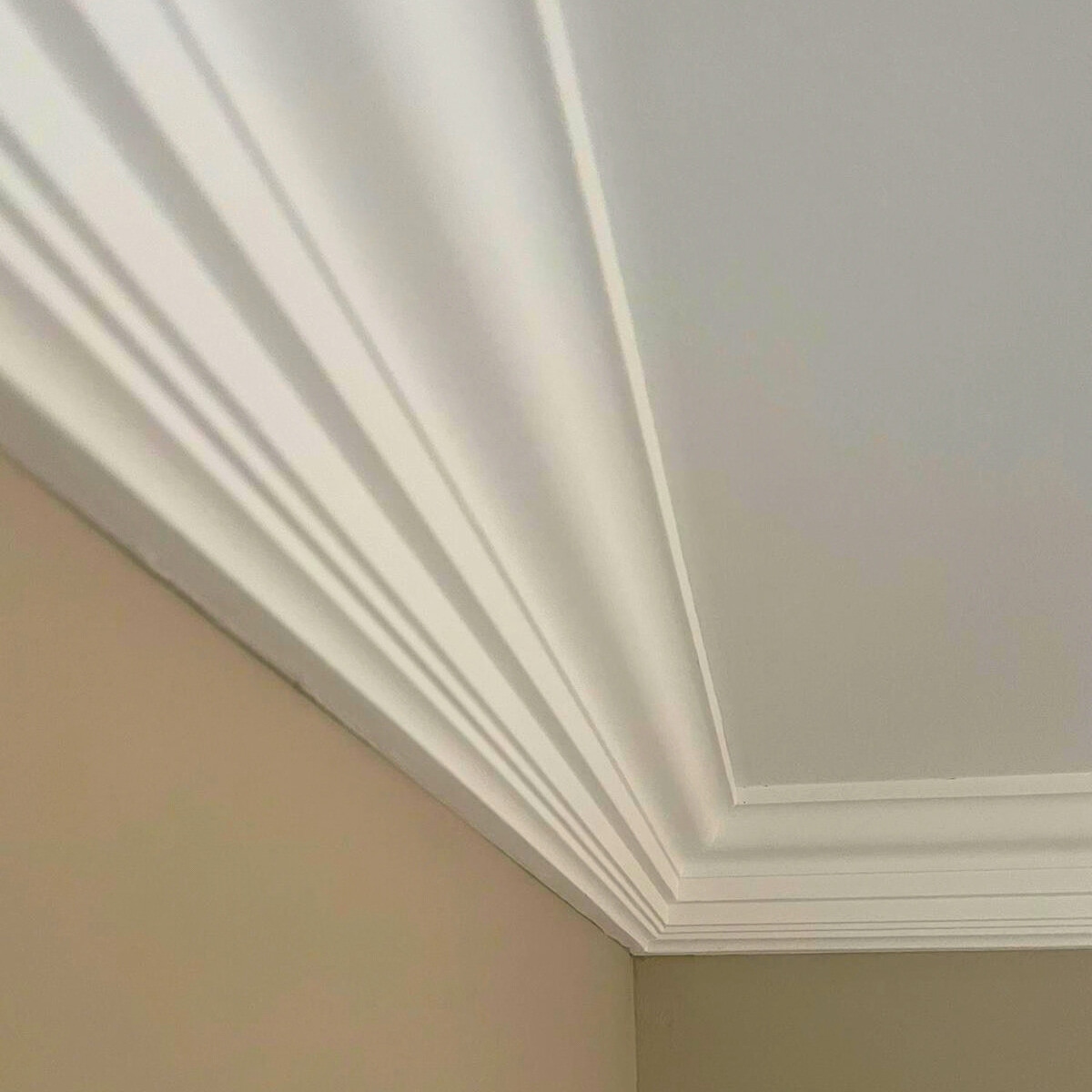 georgian-plaster-cornice-90x100mm-3