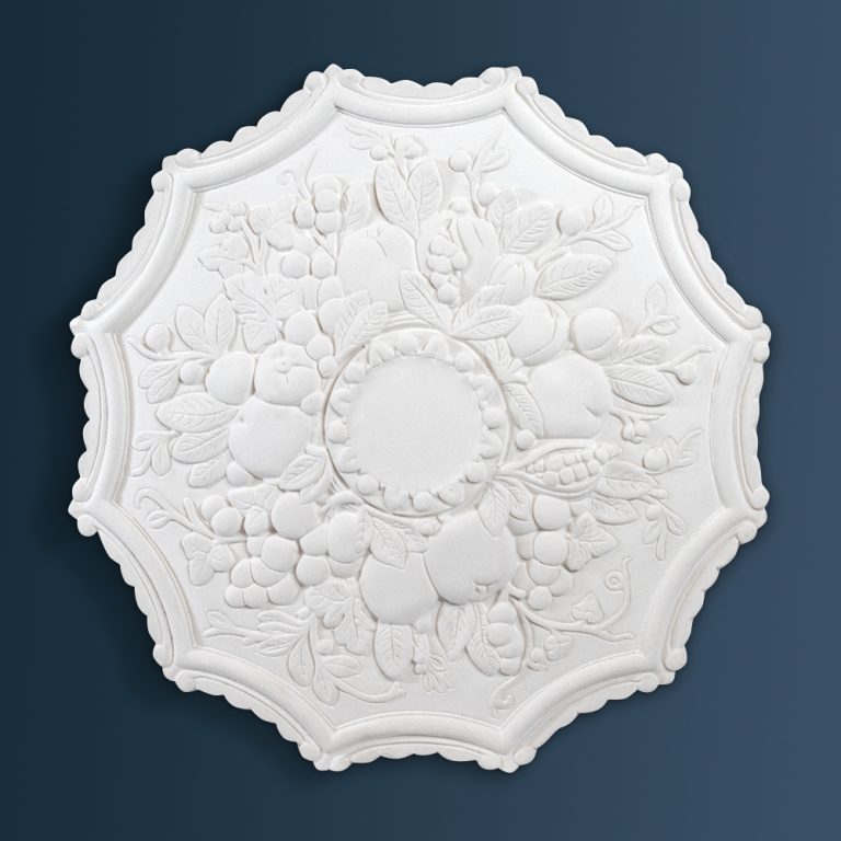 Victorian Decorative plaster ceiling rose 420mm diameter with traditional Ornate detail