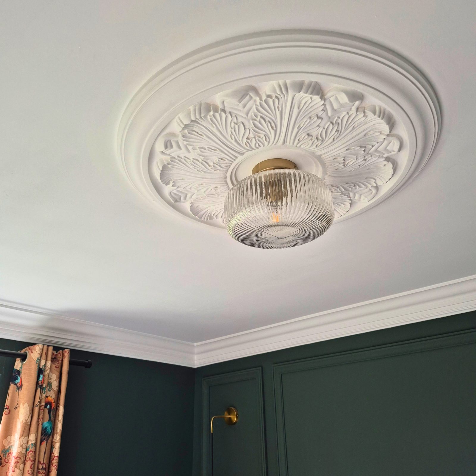 victorian-decorative-plaster-ceiling-rose-800mm-2
